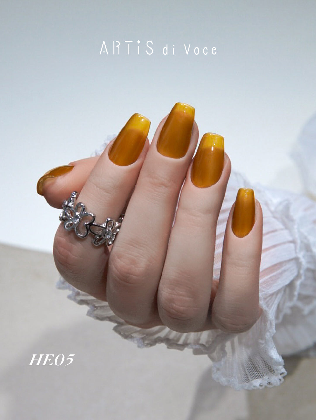 ARTiS di Voce 彩色甲油膠HE 05